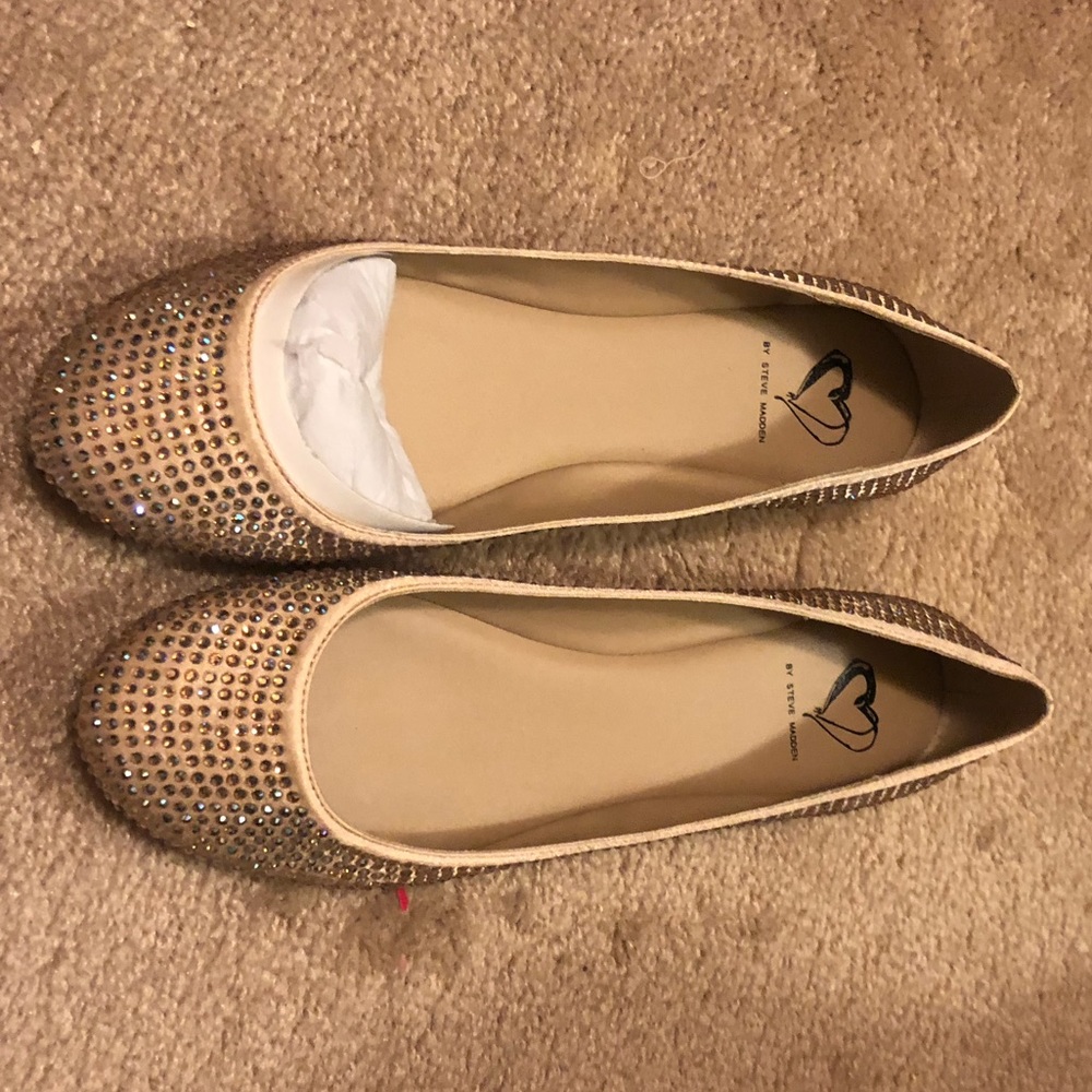 Embellished flats
